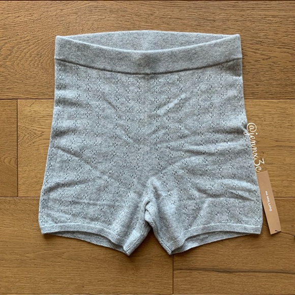 ❌[SOLD]❌Reformation Villa Two Piece || Light Grey - Picture 8 of 16